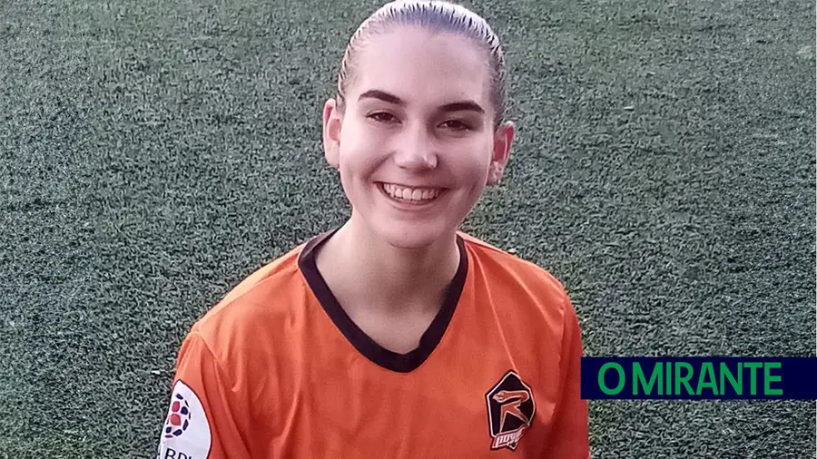 Beatriz Barreiras estreou-se no campeonato nacional de futebol feminino