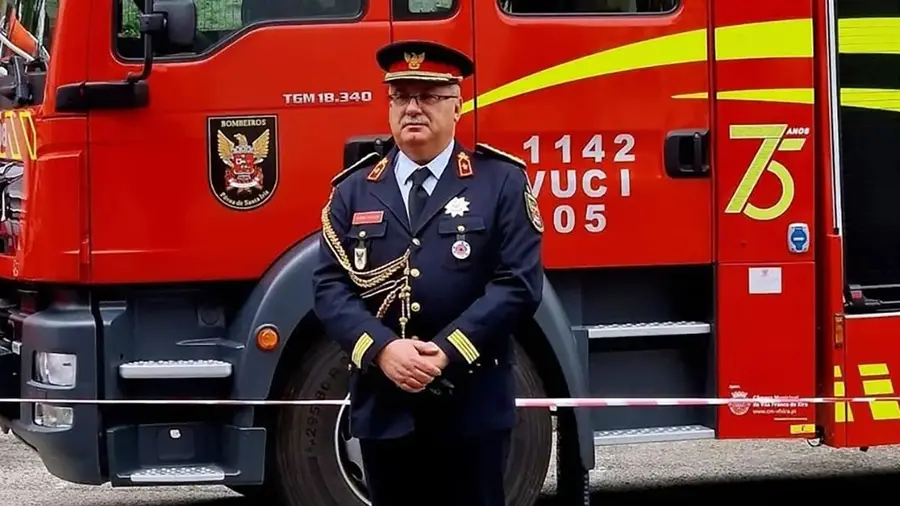 António Carvalho cessa funções como comandante dos Bombeiros da Póvoa de Santa Iria