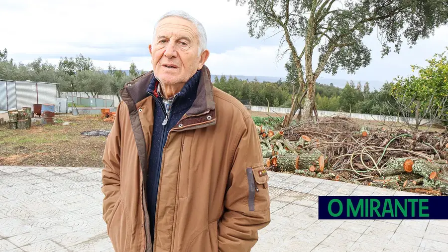 António Mendes distinguido pelo município onde deixou obra feita