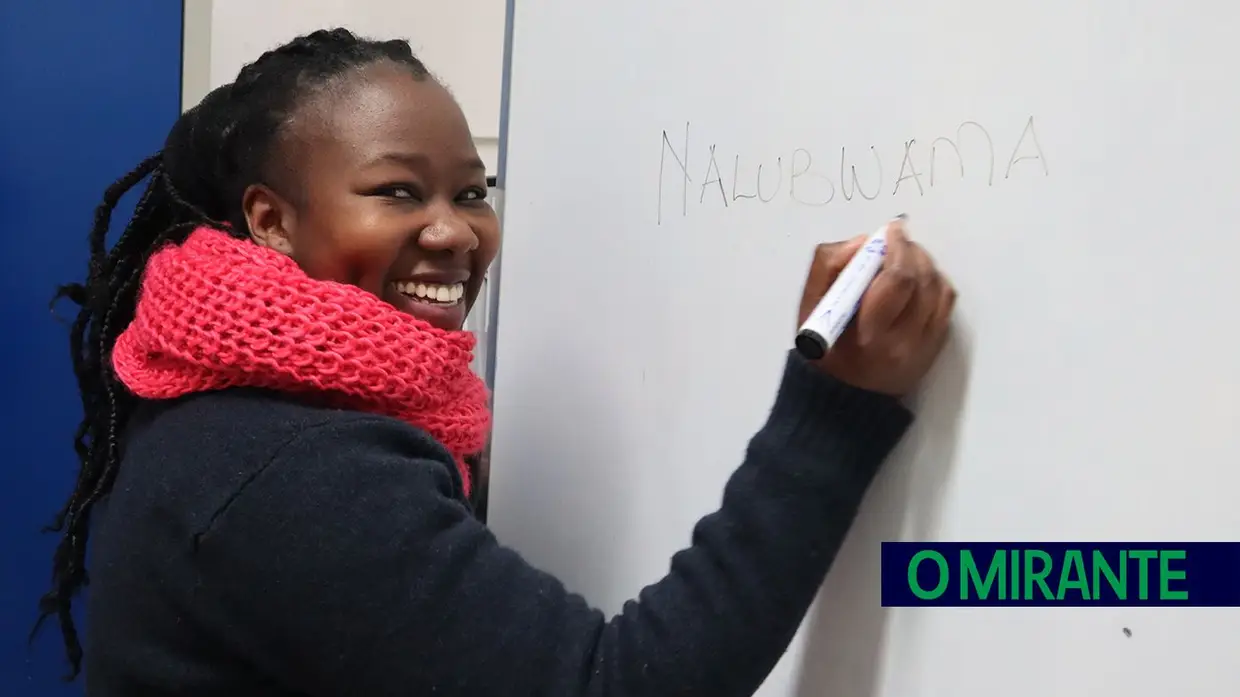 Nas aulas de português para estrangeiros em Salvaterra o ensino também é um divertimento