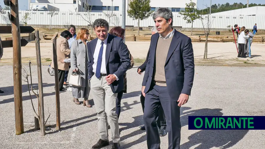 Agrupamento Marcelino Mesquita do Cartaxo completou 20 anos ao serviço do ensino Agrupamento Marcelino Mesquita do Cartaxo completou 20 anos ao serviço do ensino