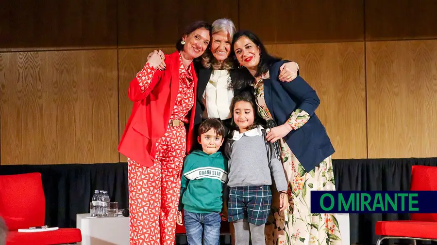Conceição Zagalo: igualdade entre homens e mulheres conquista-se com empatia Conceição Zagalo: igualdade entre homens e mulheres conquista-se com empatia
