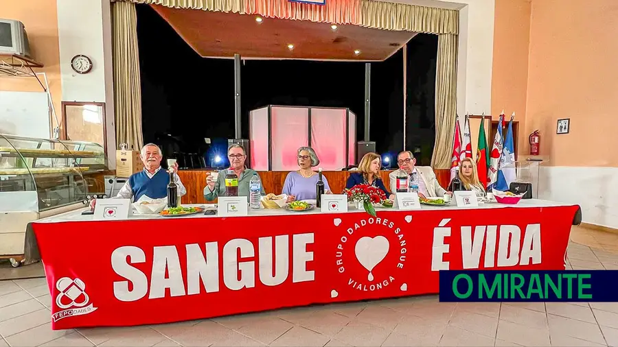 Dadores de Sangue de Vialonga celebraram aniversário Dadores de Sangue de Vialonga celebraram aniversário
