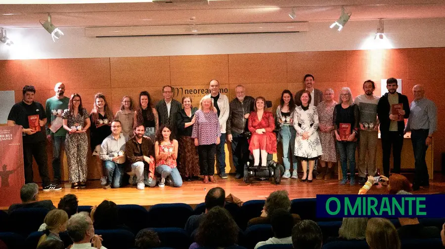 Grémio Povoense conquistou vitórias nos prémios de teatro de Vila Franca de Xira Grémio Povoense conquistou vitórias nos prémios de teatro de Vila Franca de Xira