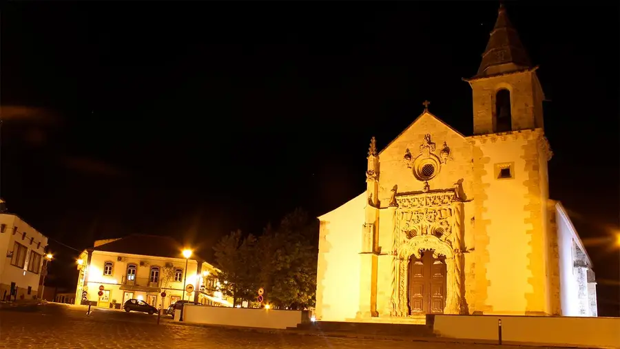 Assaltantes roubam ouro da Igreja Matriz da Golegã