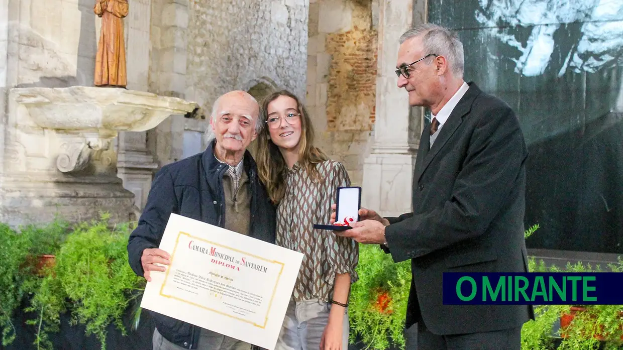 A importância da liberdade e da família destacados na entrega de medalhas de Santarém