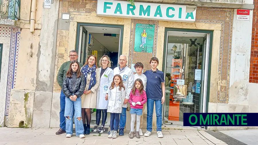 A Farmácia Silva no centro histórico de Abrantes celebra cento e trinta anos