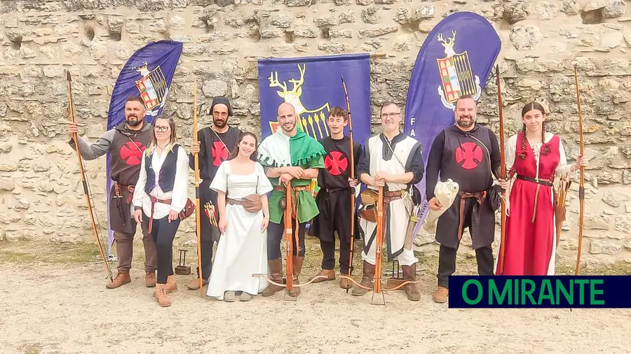 Arqueiros e besteiros da Thomar Honoris com pontaria afinada em Ourém