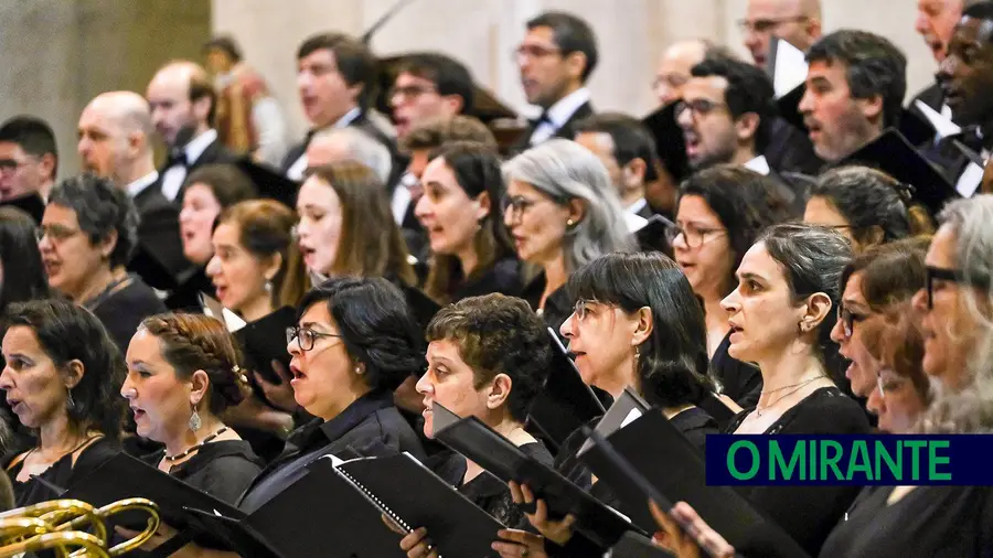 Concerto sinfónico em Santarém com receita para colectividades locais Concerto sinfónico em Santarém com receita para colectividades locais