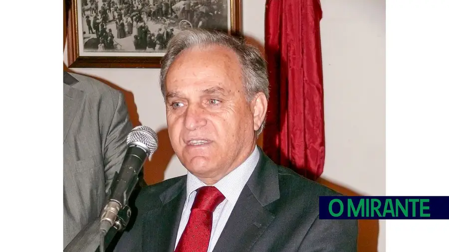 O rancoroso Domingos Chambel que tinha como missão de vida emprestar dinheiro à Nersant O rancoroso Domingos Chambel que tinha como missão de vida emprestar dinheiro à Nersant