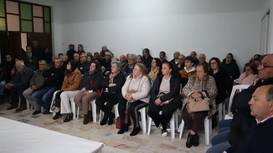 Habitantes de Covão do Coelho revoltados contra nova linha de muita alta tensão