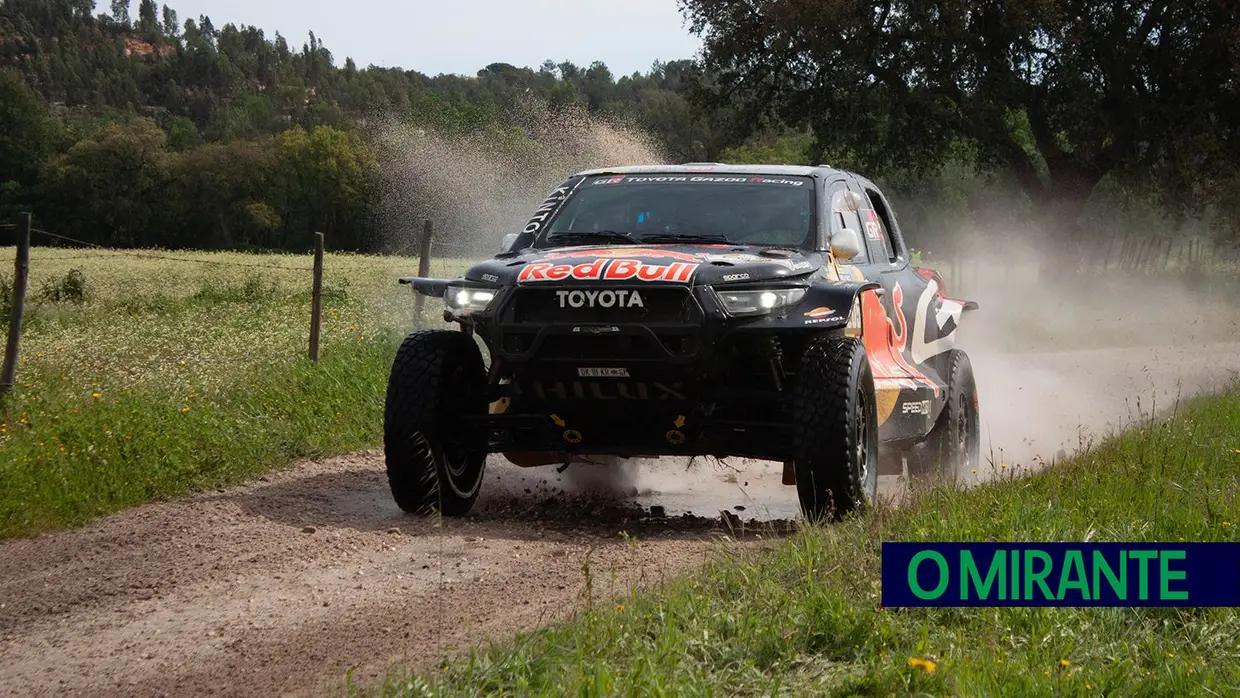 Emoção à passagem do Rally Raid Portugal em Salvaterra de Magos