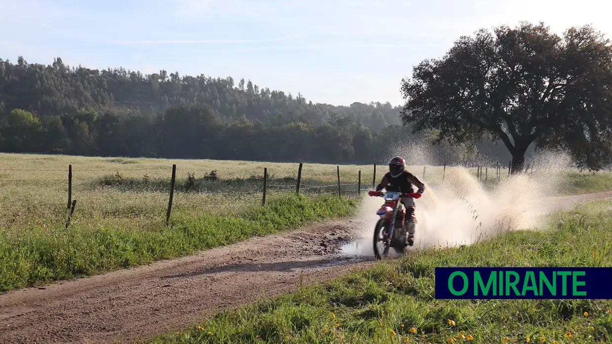 Emoção à passagem do Rally Raid Portugal em Salvaterra de Magos