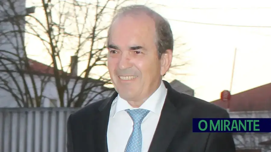 Nersant quer indemnizar António Campos que se despediu por justa causa Nersant quer indemnizar António Campos que se despediu por justa causa