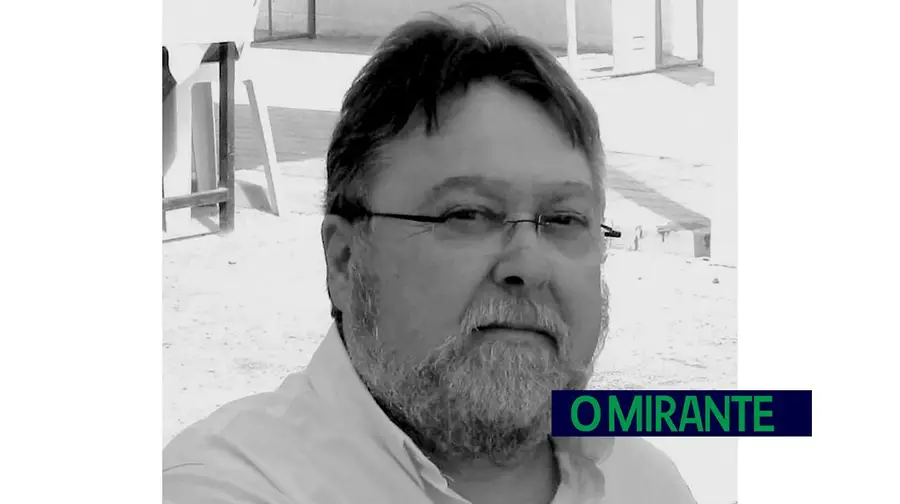 Grémio Dramático Povoense de luto pela morte de José Ferreira Grémio Dramático Povoense de luto pela morte de José Ferreira