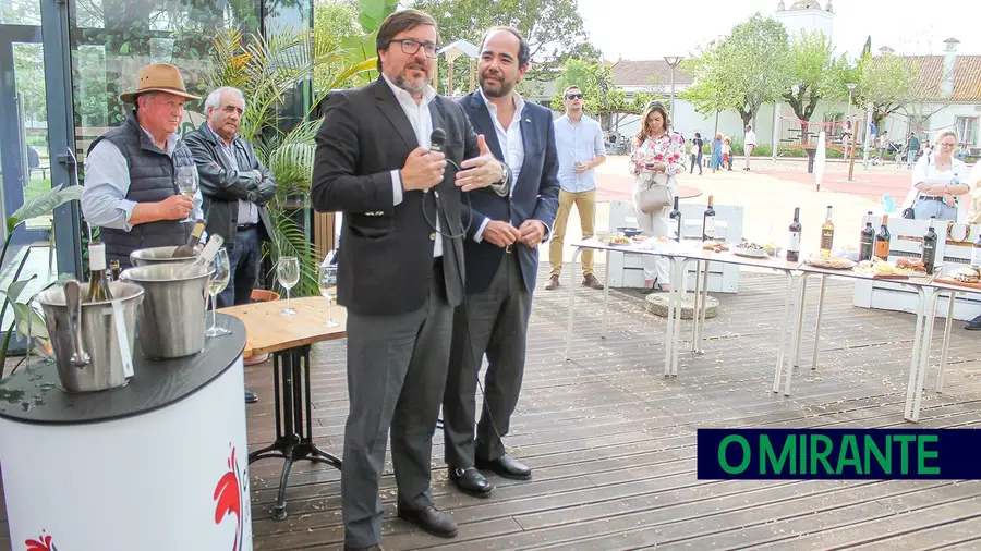 Santarém celebra gastronomia local com “Petiscos & Vinhos do Tejo” Santarém celebra gastronomia local com “Petiscos & Vinhos do Tejo”