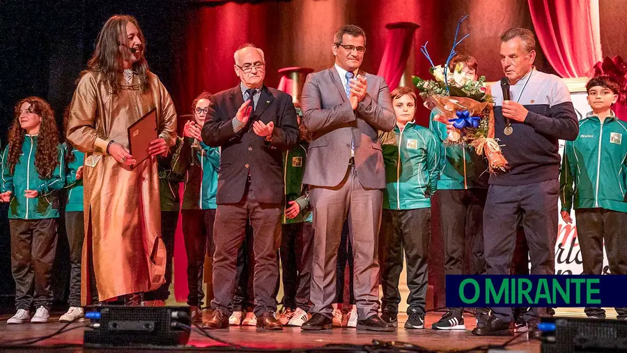 José Suga recebe Prémio Carlos Gaspar em noite emotiva José Suga recebe Prémio Carlos Gaspar em noite emotiva