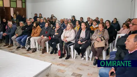 População de Covão do Coelho não quer linha de muita alta tensão e critica Câmara de Alcanena