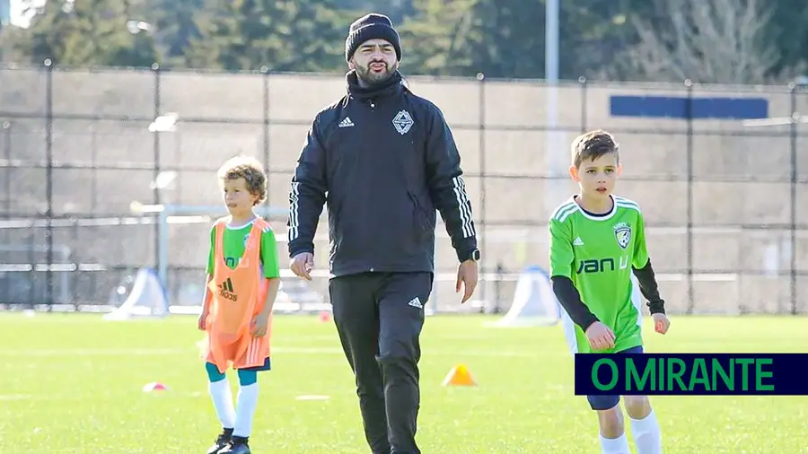 João Duarte começou no futebol no Cartaxo e agora é treinador no Canadá