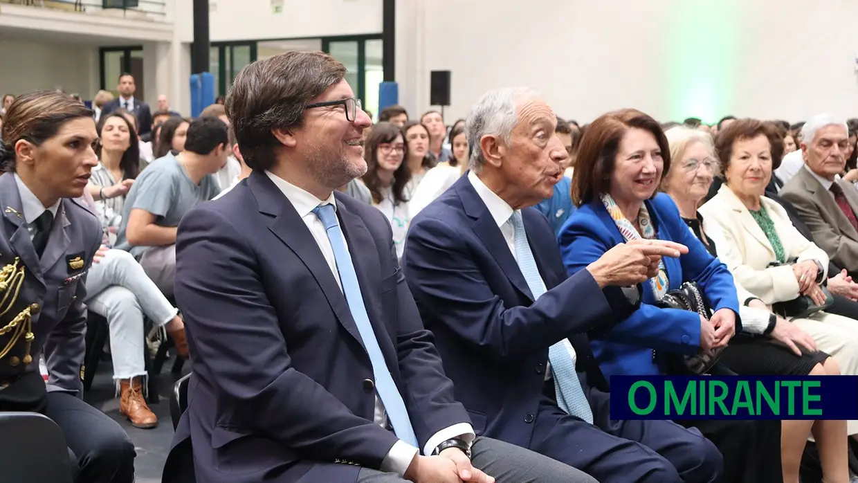 Marcelo Rebelo de Sousa deu uma aula em Santarém e foi recebido com euforia