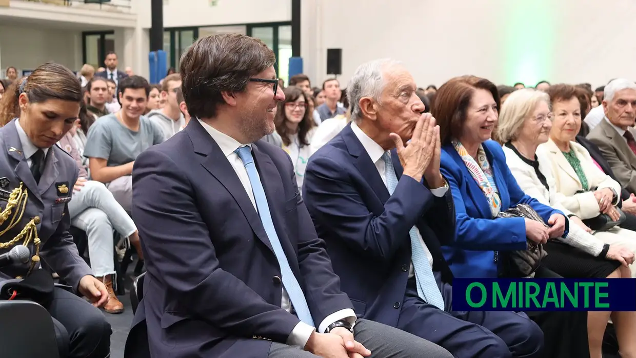 Marcelo Rebelo de Sousa deu uma aula em Santarém e foi recebido com euforia