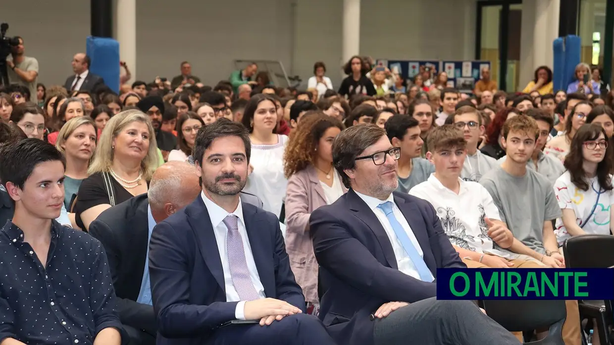 Marcelo Rebelo de Sousa deu uma aula em Santarém e foi recebido com euforia