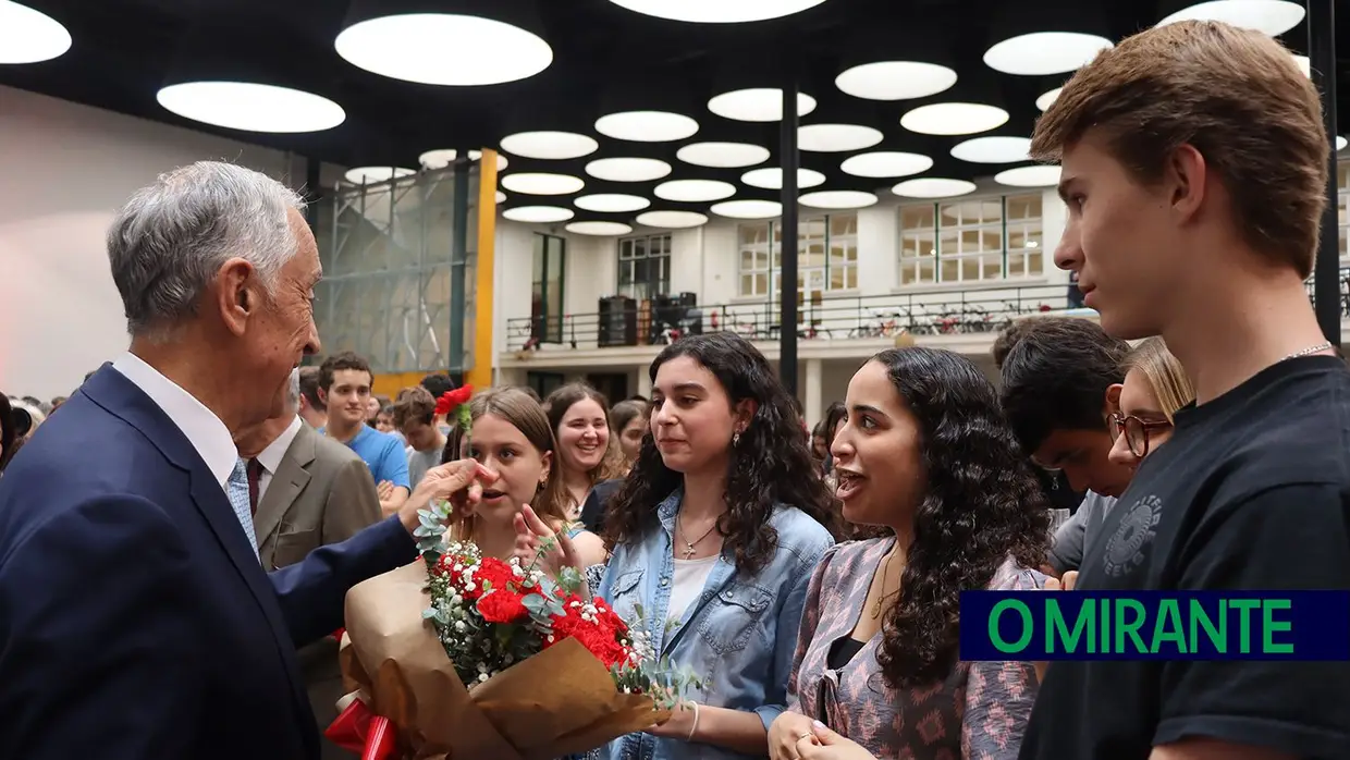 Marcelo Rebelo de Sousa deu uma aula em Santarém e foi recebido com euforia