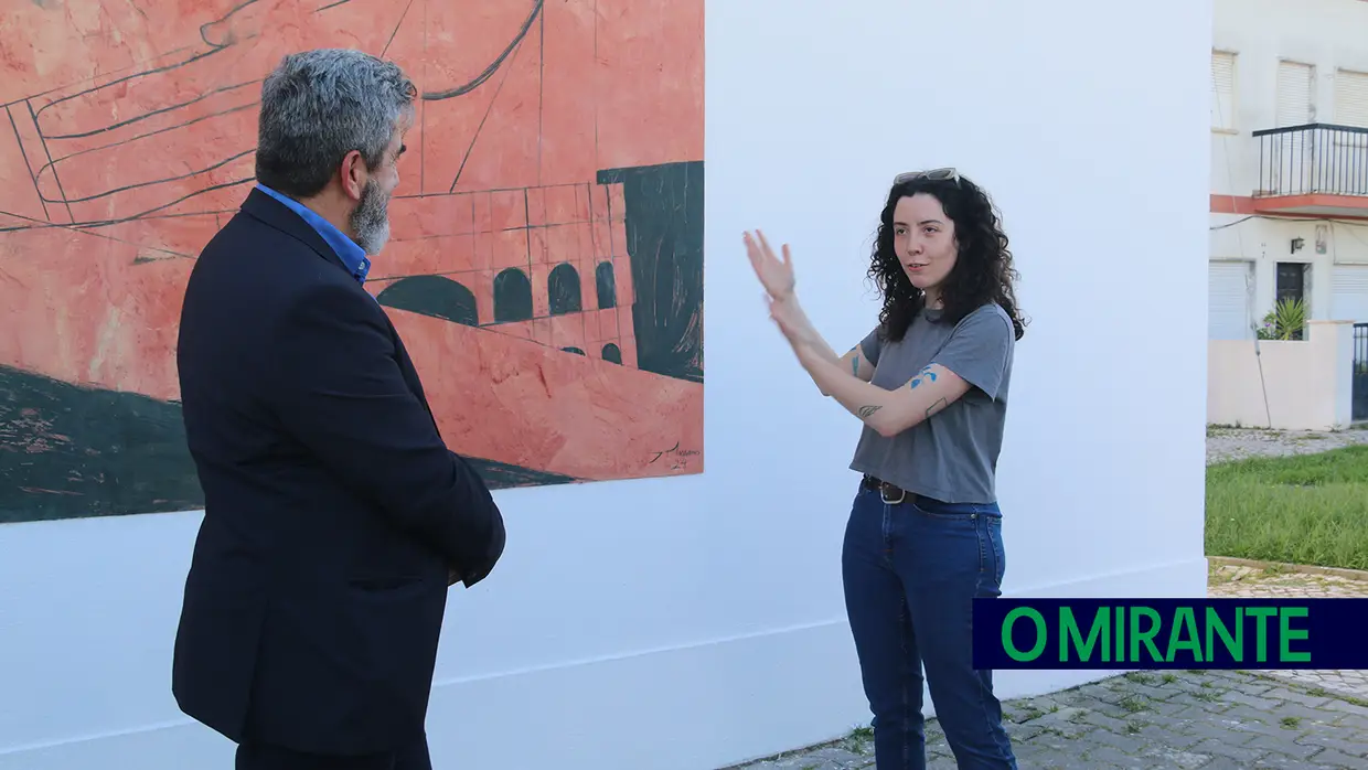 Arte pública e instalação colaborativa assinalam 50 anos do 25 de Abril em Benavente