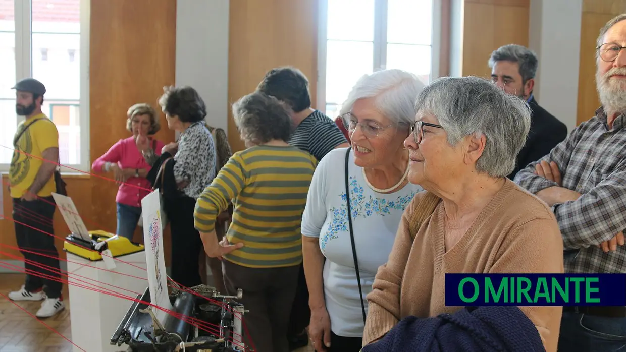 Arte pública e instalação colaborativa assinalam 50 anos do 25 de Abril em Benavente