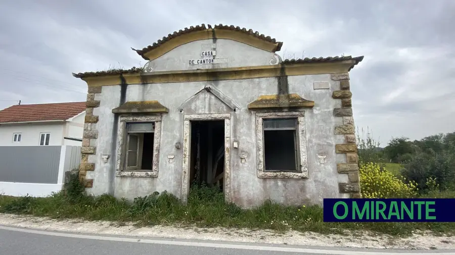 Casa dos Cantoneiros e rede viária em Rio de Couros vão ser reabilitados Casa dos Cantoneiros e rede viária em Rio de Couros vão ser reabilitados