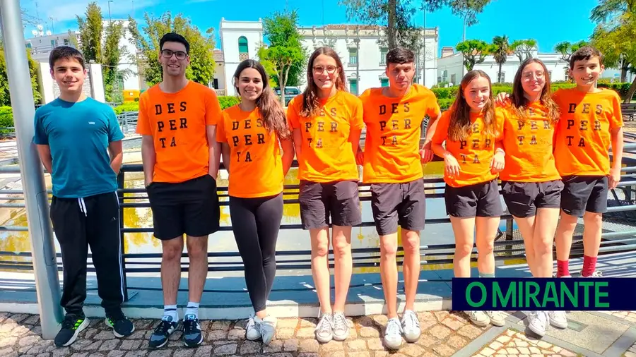 Nadadores da Viver Santarém com sete títulos no Inter Distrital de Velocidade Nadadores da Viver Santarém com sete títulos no Inter Distrital de Velocidade