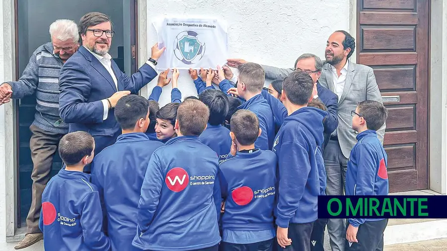 Associação Desportiva de Alcanede inaugurou sede Associação Desportiva de Alcanede inaugurou sede