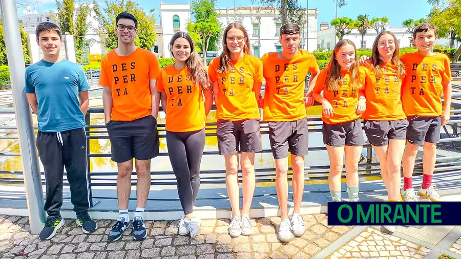 Nadadores da Viver Santarém com sete títulos no Inter Distrital de Velocidade Nadadores da Viver Santarém com sete títulos no Inter Distrital de Velocidade