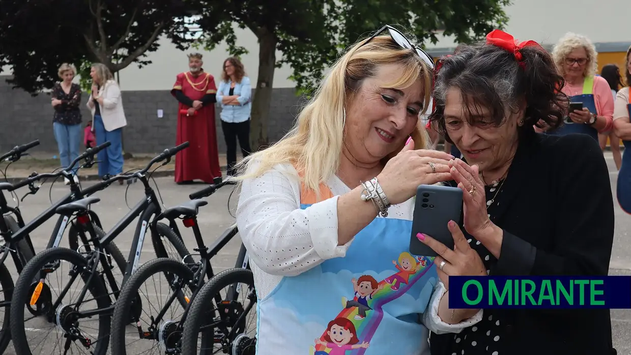 Dia de festa no Agrupamento de Escolas D. Sancho I em Pontével