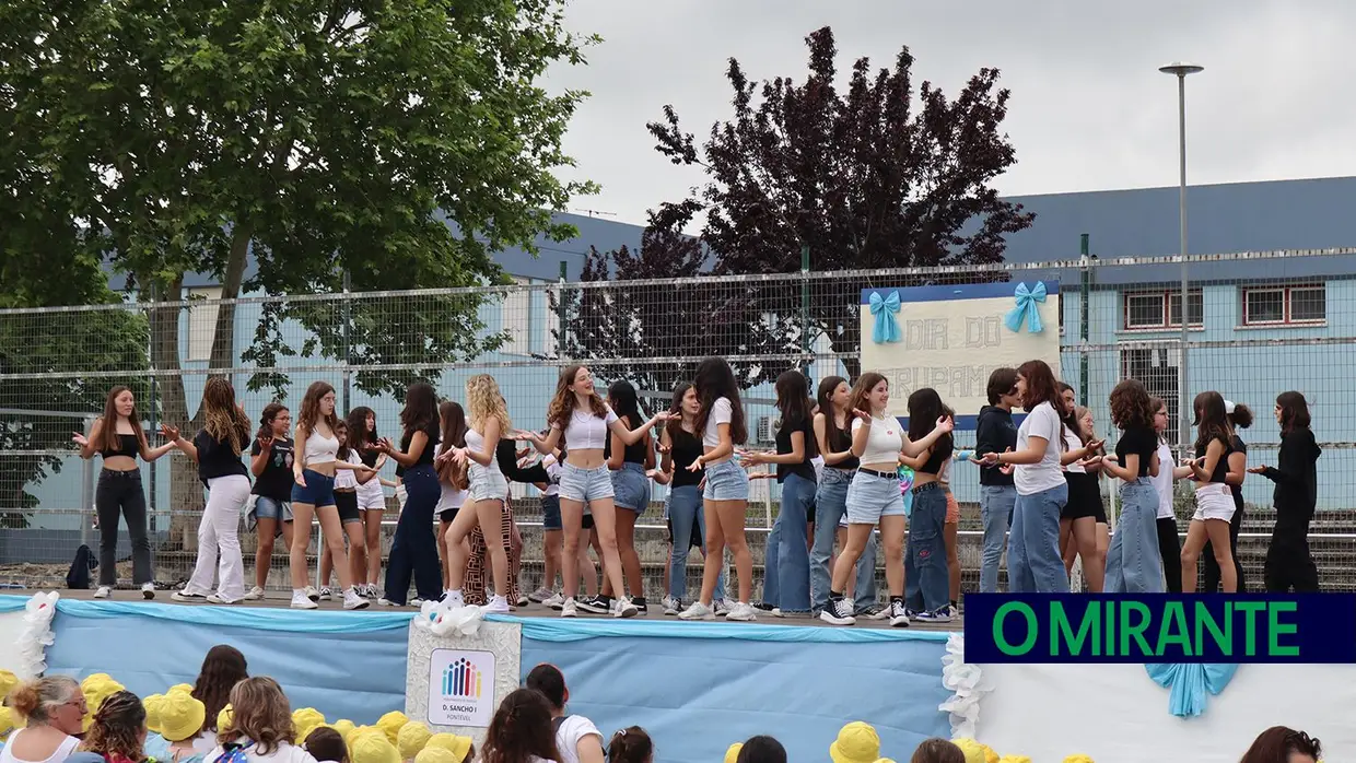 Dia de festa no Agrupamento de Escolas D. Sancho I em Pontével