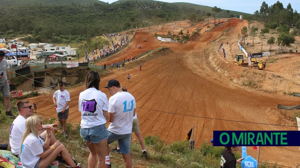 Campeonato Mundial de Sidecarcross em Alqueidão foi um sucesso