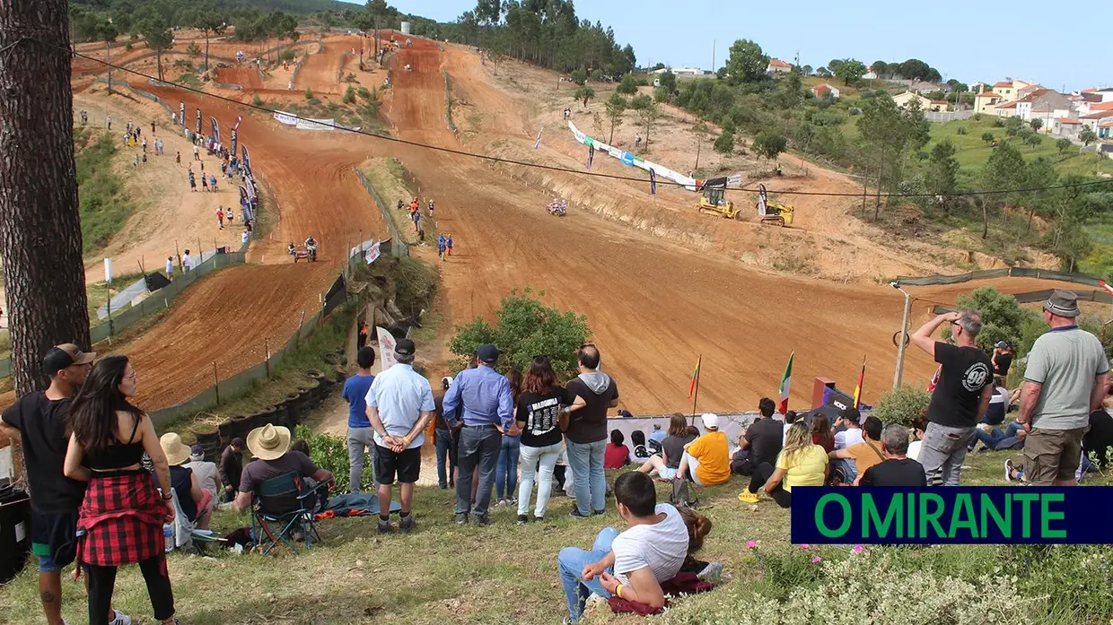 Campeonato Mundial de Sidecarcross em Alqueidão foi um sucesso