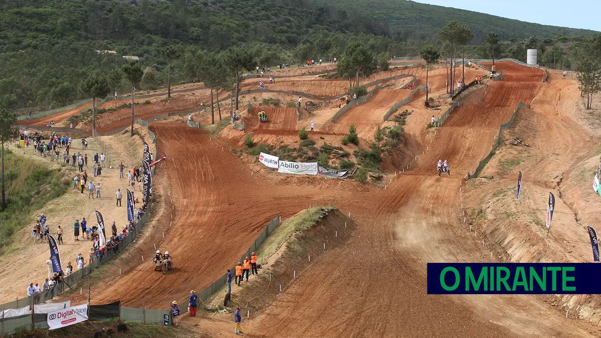 Campeonato Mundial de Sidecarcross em Alqueidão foi um sucesso