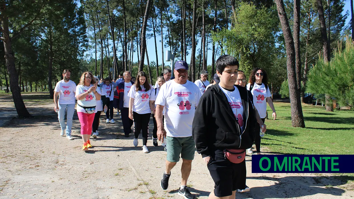 Caminhada de reabilitação respiratória junta mais de 100 pessoas em Abrantes