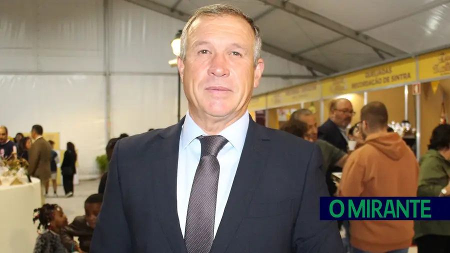 Abrantes estabelece protocolo para capacitar alunos em Suporte Básico de Vida Abrantes estabelece protocolo para capacitar alunos em Suporte Básico de Vida