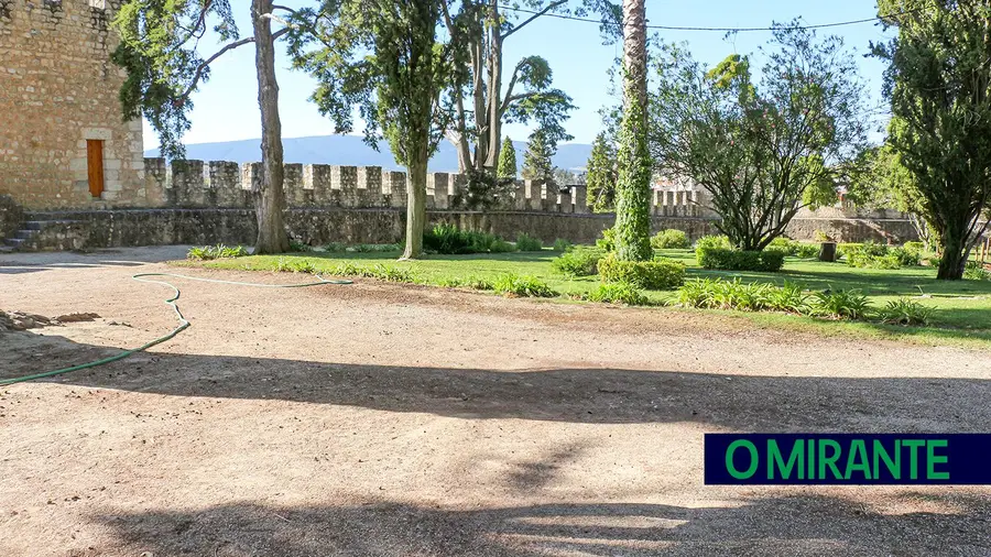 Castelo de Torres Novas está às escuras mas obra de 3,9 milhões promete trazer-lhe nova dinâmica