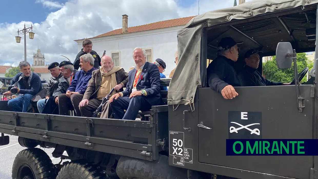 O regresso da coluna de Salgueiro Maia evocado em Santarém