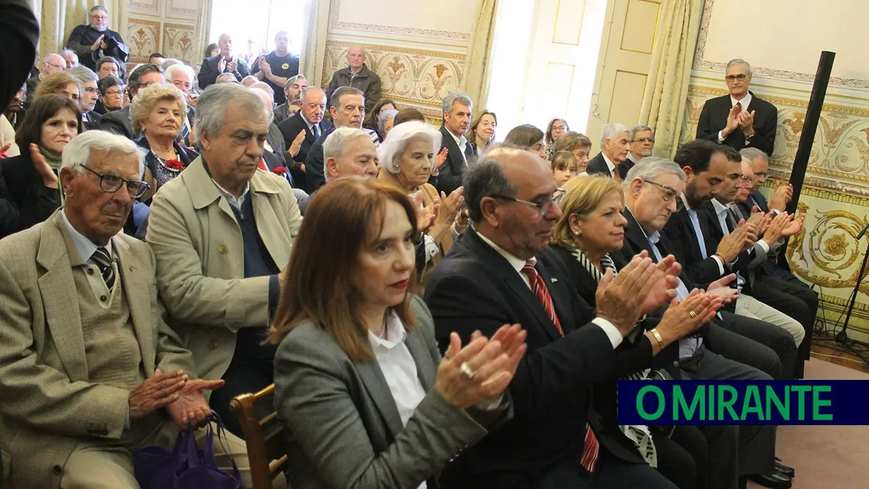 Santarém homenageou militares de Abril e primeiros autarcas do pós-revolução