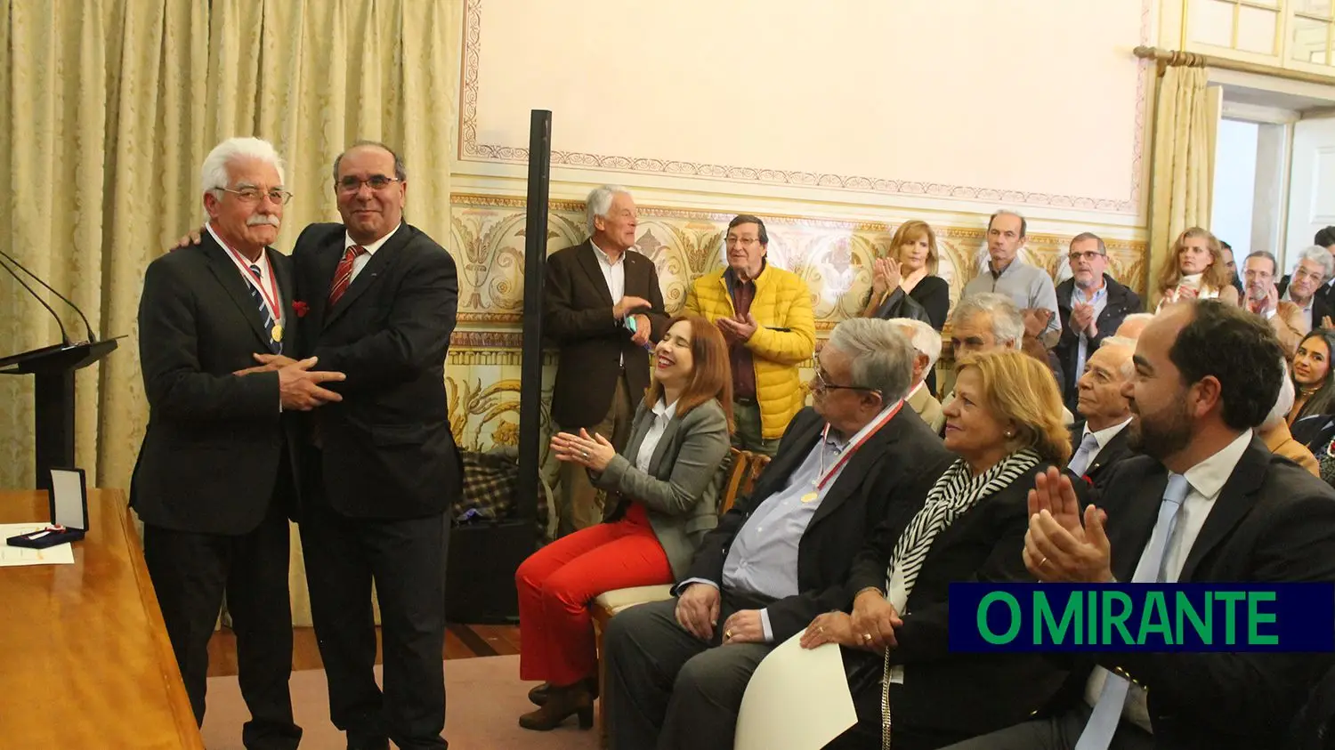 O MIRANTE | Santarém homenageou militares de Abril e primeiros autarcas ...