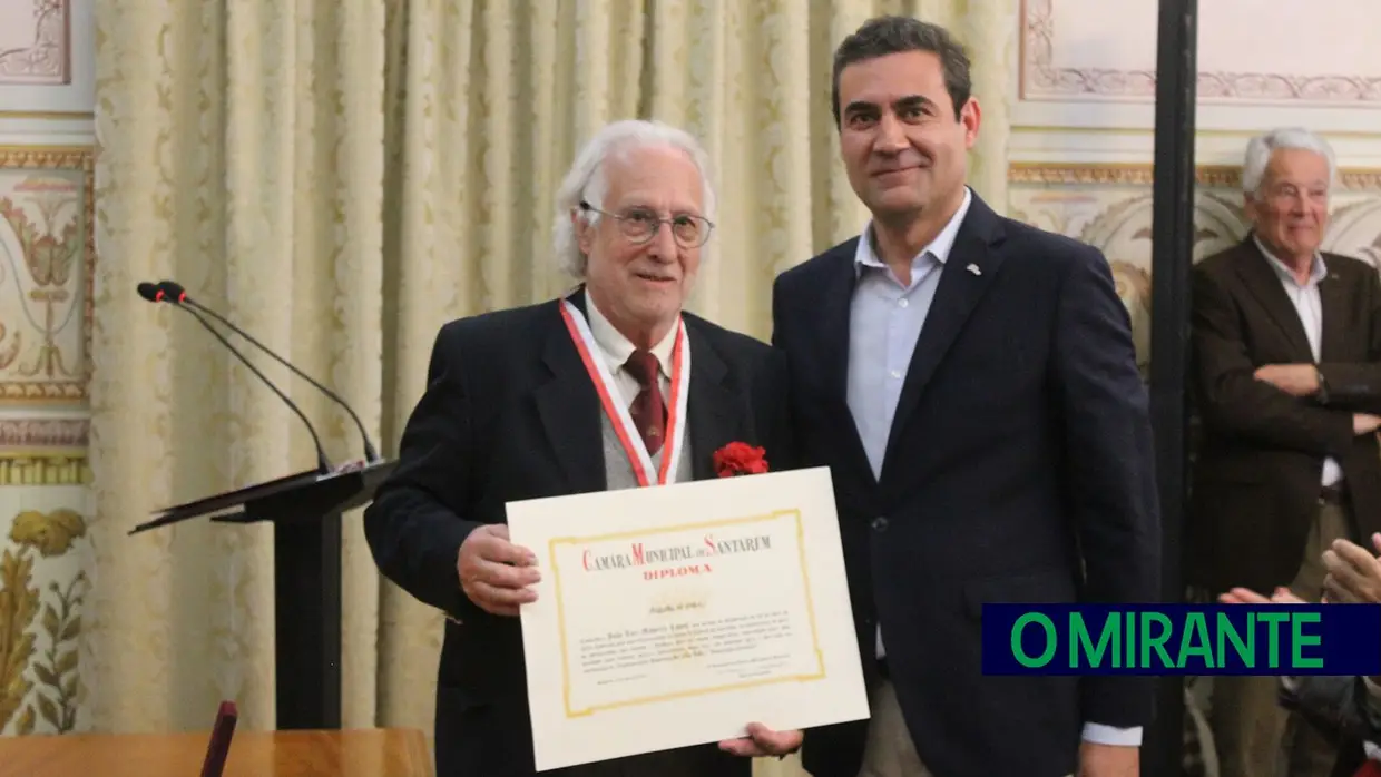 Santarém homenageou militares de Abril e primeiros autarcas do pós-revolução