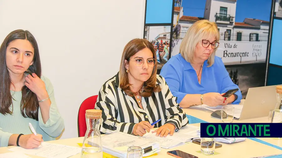 Camaradas não se entendem em Benavente Camaradas não se entendem em Benavente