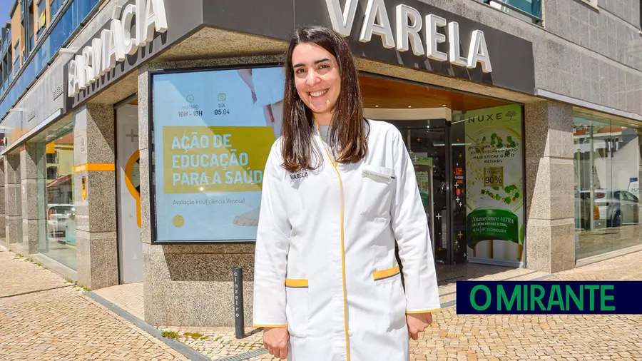 Farmácias têm de ser espaços onde se cuida e não apenas onde se faz negócio Farmácias têm de ser espaços onde se cuida e não apenas onde se faz negócio