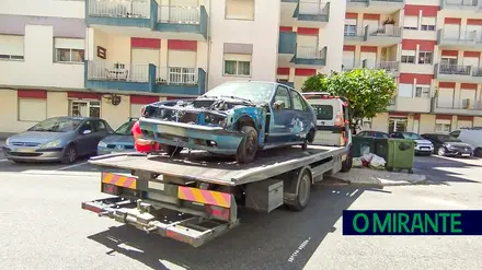Recolhidos 14 carros abandonados em Samora Correia