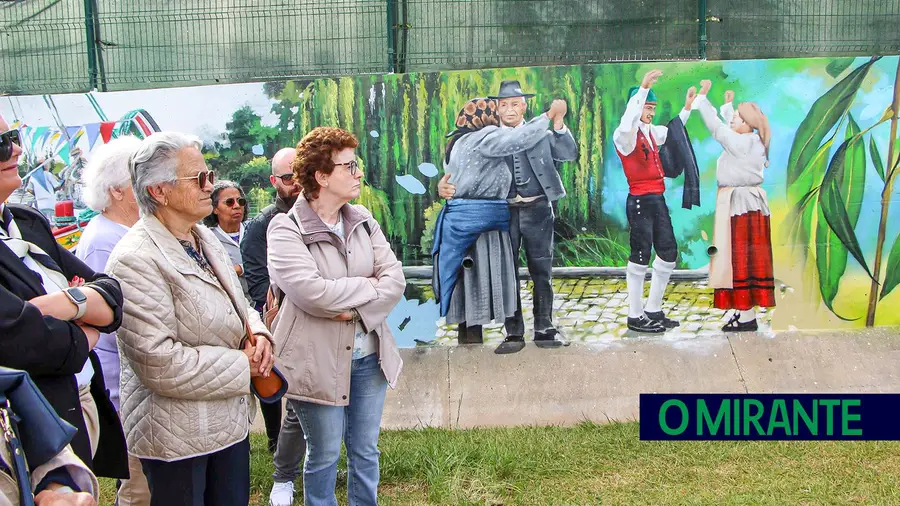 Mural em Azambuja evidencia as raízes e tradições da vila