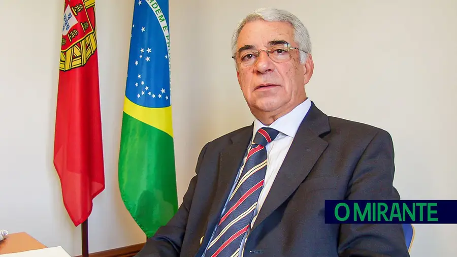 Consulado do Brasil em Santarém durou 20 anos e desapareceu sem se dar por isso Consulado do Brasil em Santarém durou 20 anos e desapareceu sem se dar por isso